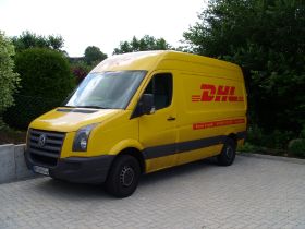 WINCARE Fahrzeugvollverklebung DHL (12).JPG